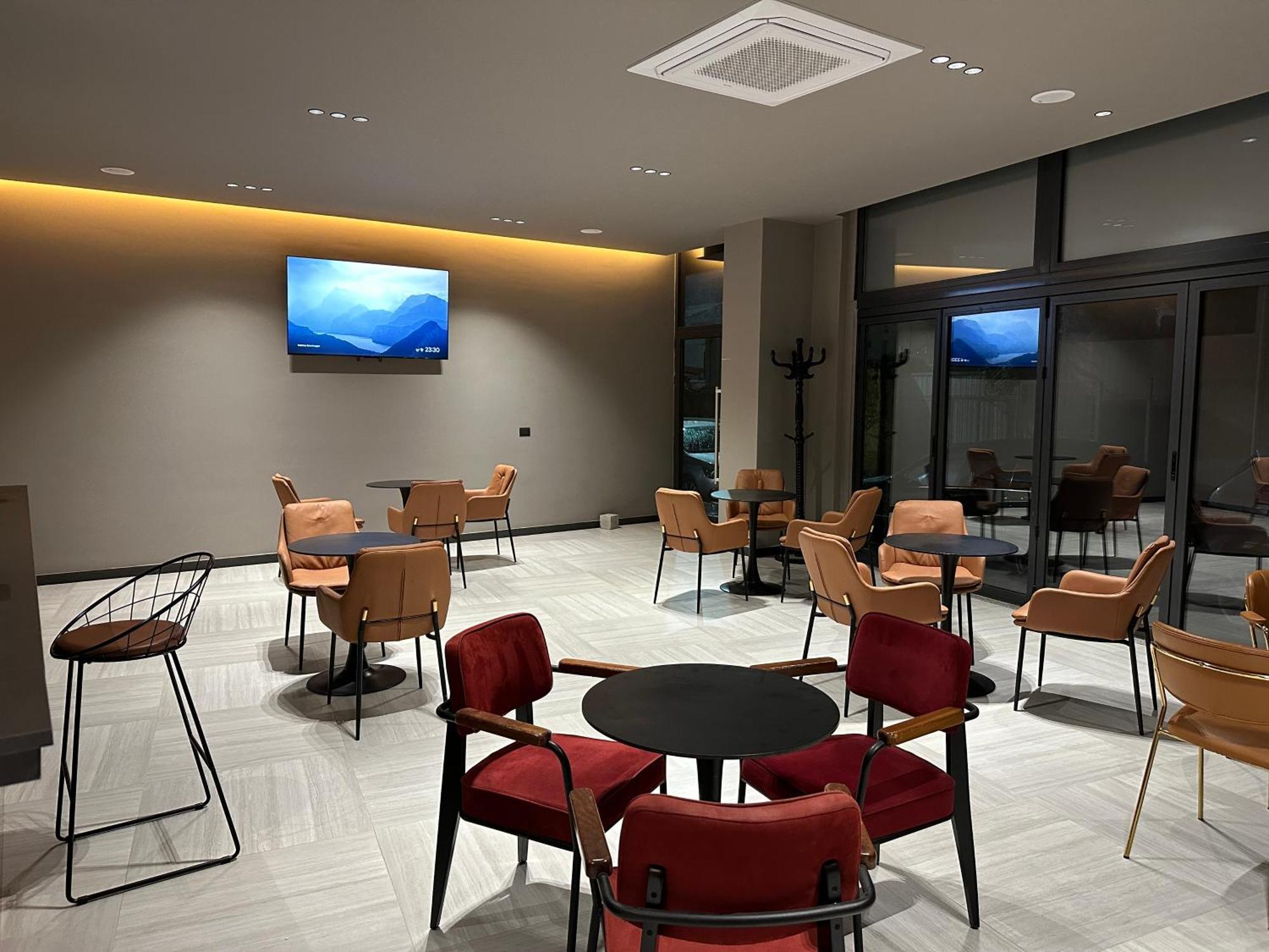 The Roots Boutique Hotel Shkodër Eksteriør billede