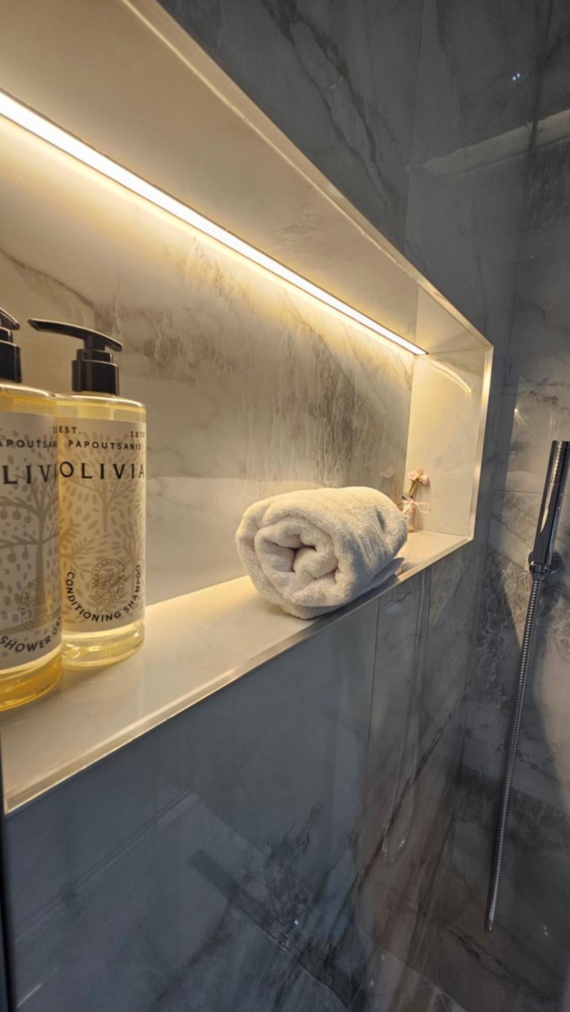 The Roots Boutique Hotel Shkodër Eksteriør billede